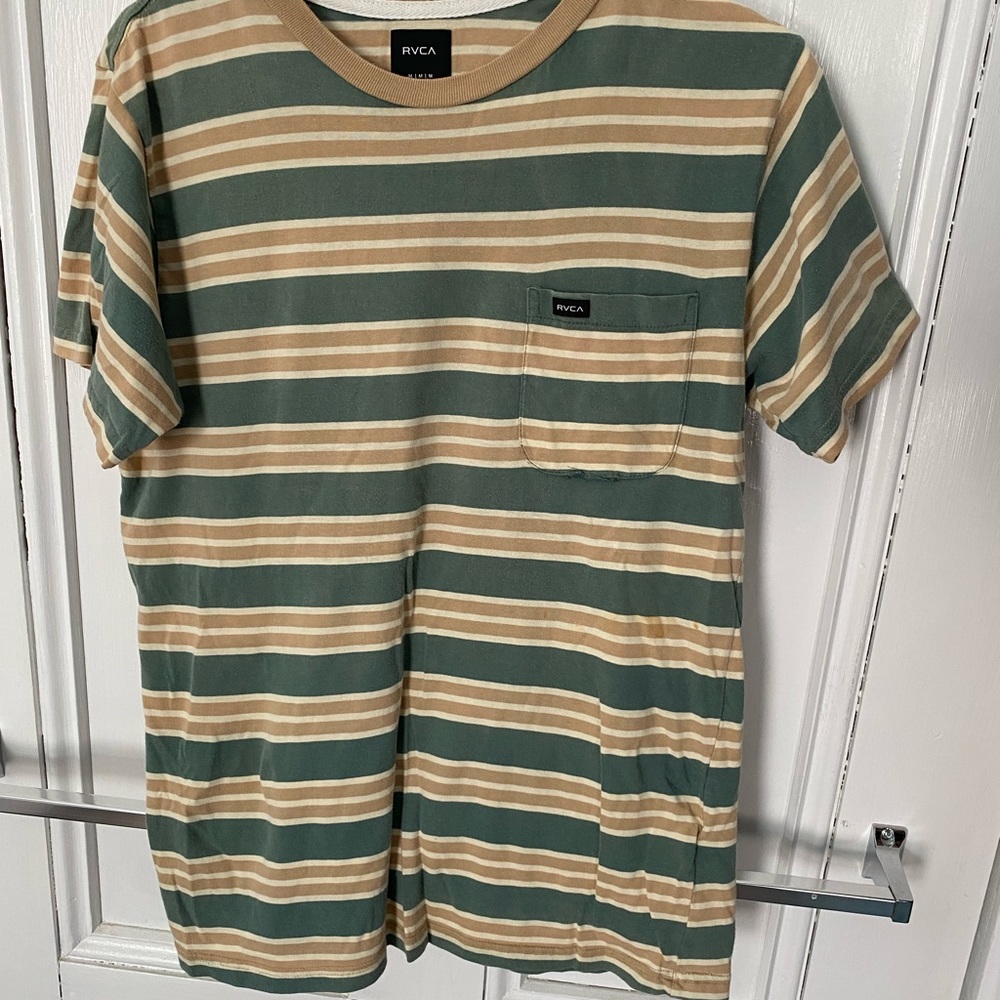 Rvca mens Medium striped t shirt